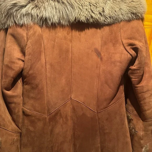 Di Bello Collection Shearling Long Coat - Picture 10 of 14